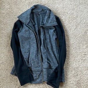 Lululemon zip up